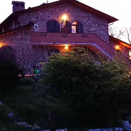 Bed & Breakfast Amrita Janani-yoga E Lifestyle Tra Gubbio E Assisi