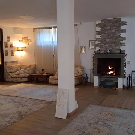 Amrita Janani-yoga E Lifestyle Tra Gubbio E Assisi Bed & Breakfast *